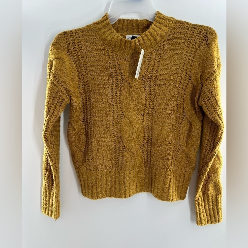 SAND & SEA CREW NECK CABLE KNIT CROPPED HONEY COMB SWEATER NEW WITH TAGS MEDIUM